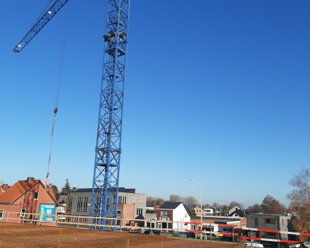 Bovenbouw met predallen en druklaag in beton.